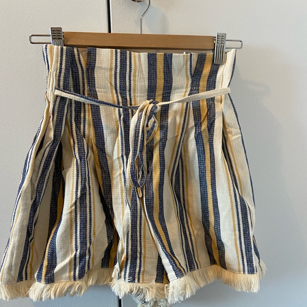 Cute Bershka shorts.